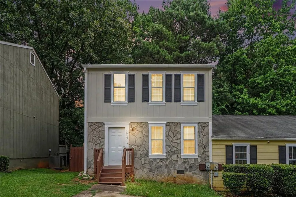 2058 Charter Lane Lithonia, GA 30058