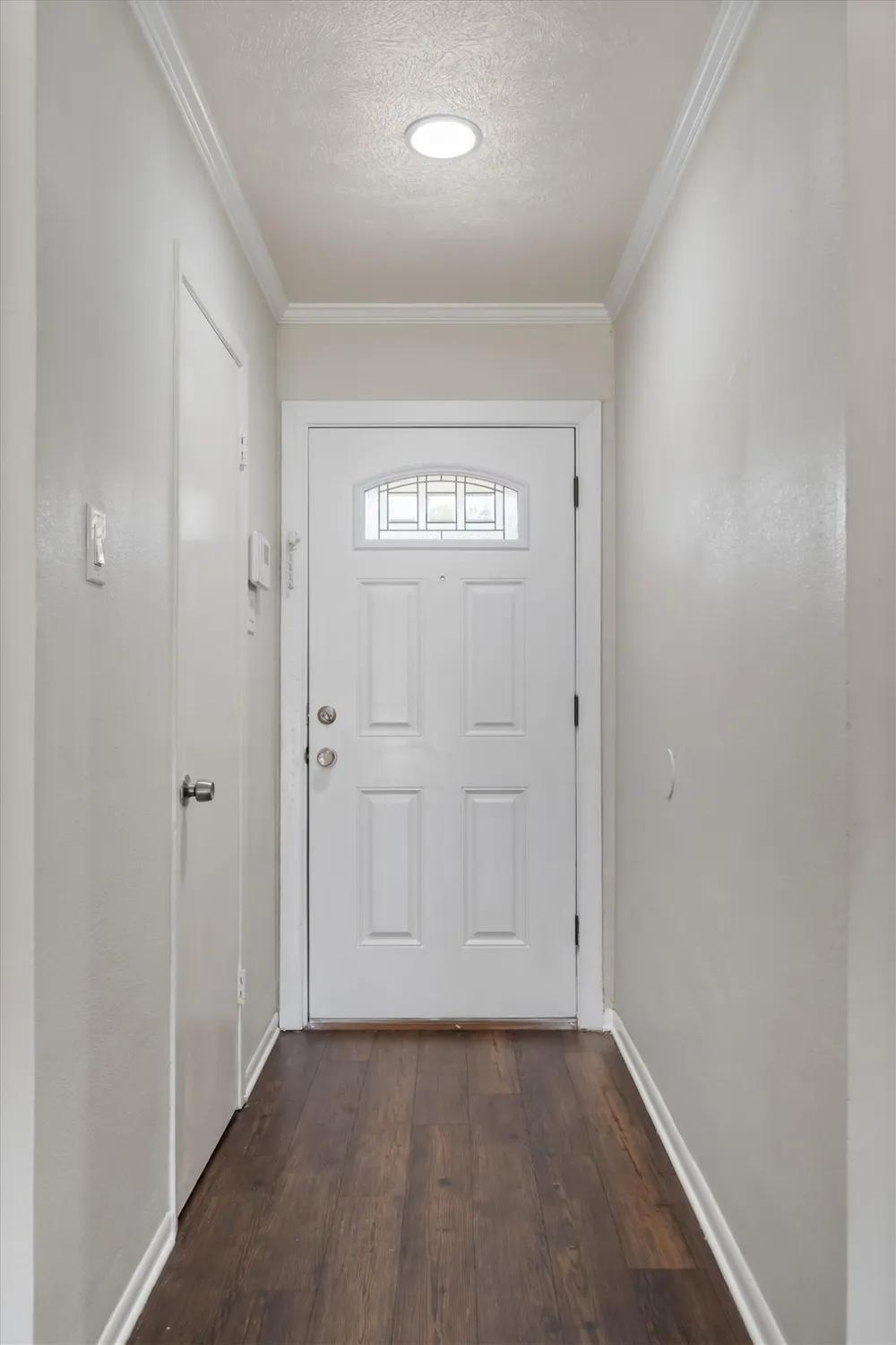 2717 W Oakdale Road Irving, TX 75060