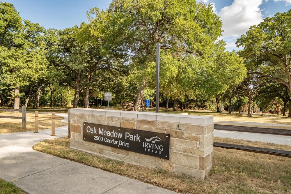 2717 W Oakdale Road Irving, TX 75060