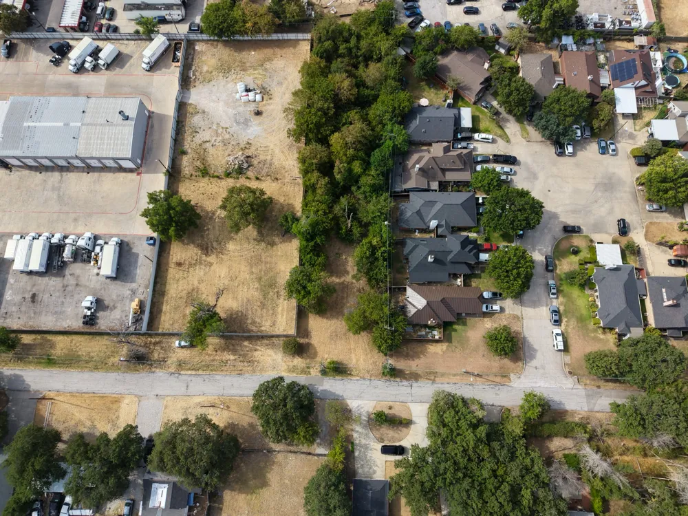 1716 Landmark Road Irving, TX 75060
