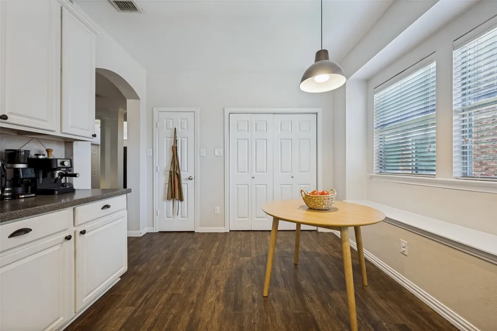 310 Conroe Circle Argyle, TX 76226