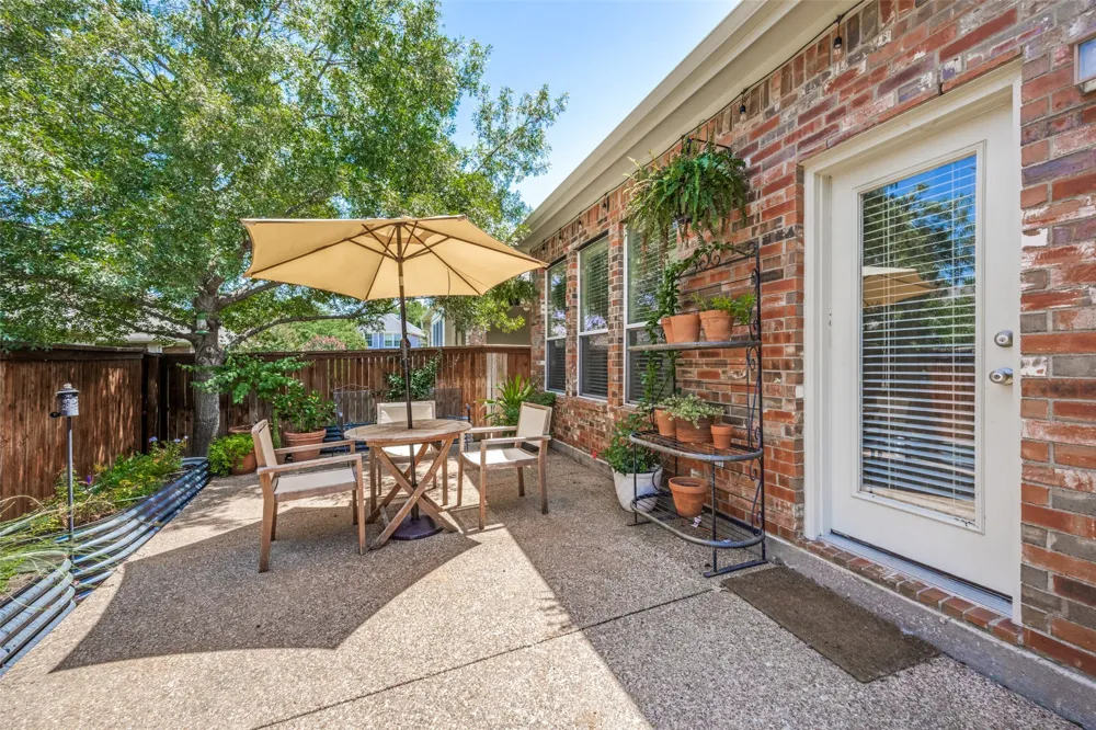 310 Conroe Circle Argyle, TX 76226