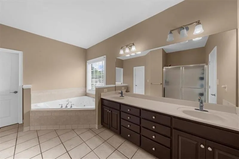 3737 Falls Trail Winston, GA 30187