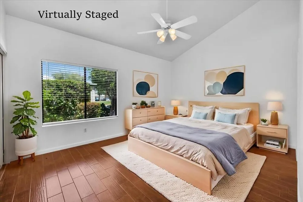 1957 Grand Bahama Drive E Palm Springs, CA 92264