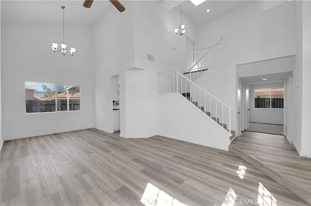 44332 Olive Hemet, CA 92544