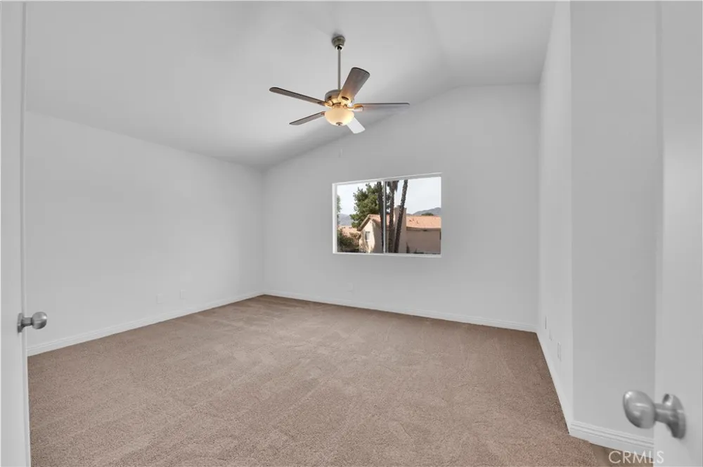 44332 Olive Hemet, CA 92544