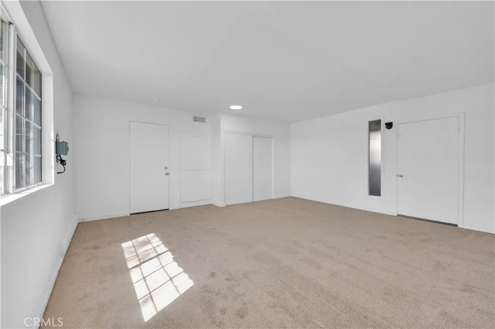44332 Olive Hemet, CA 92544