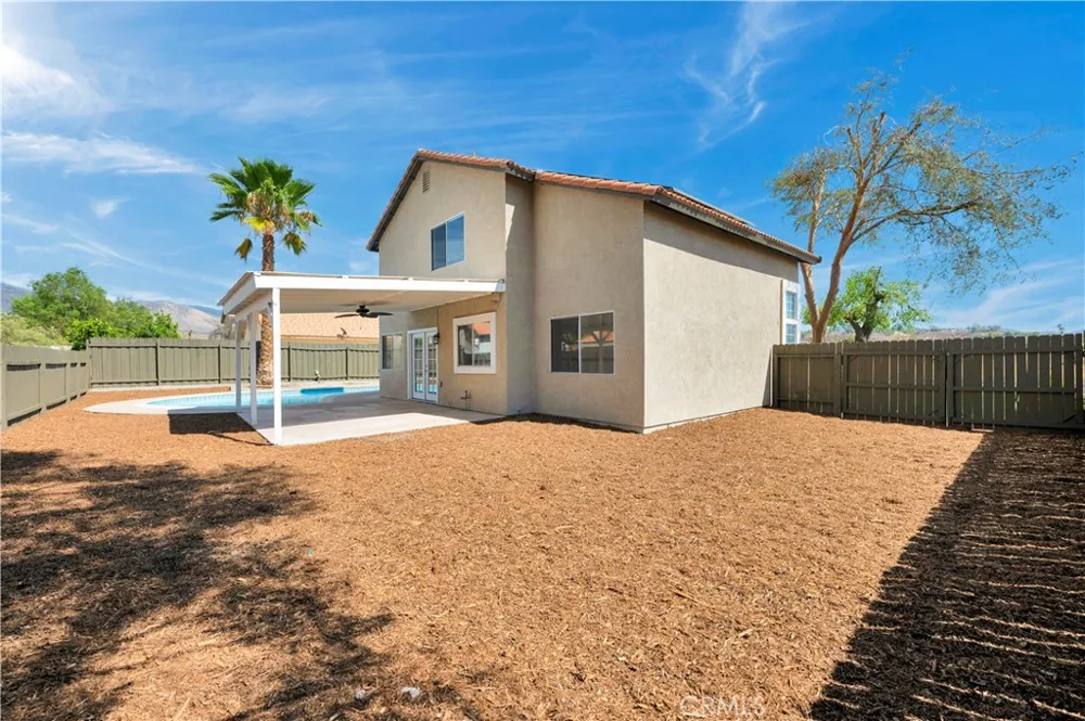 44332 Olive Hemet, CA 92544