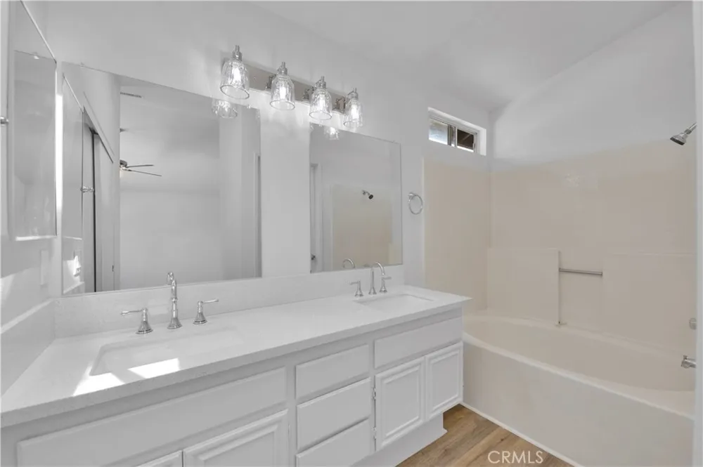 44332 Olive Hemet, CA 92544