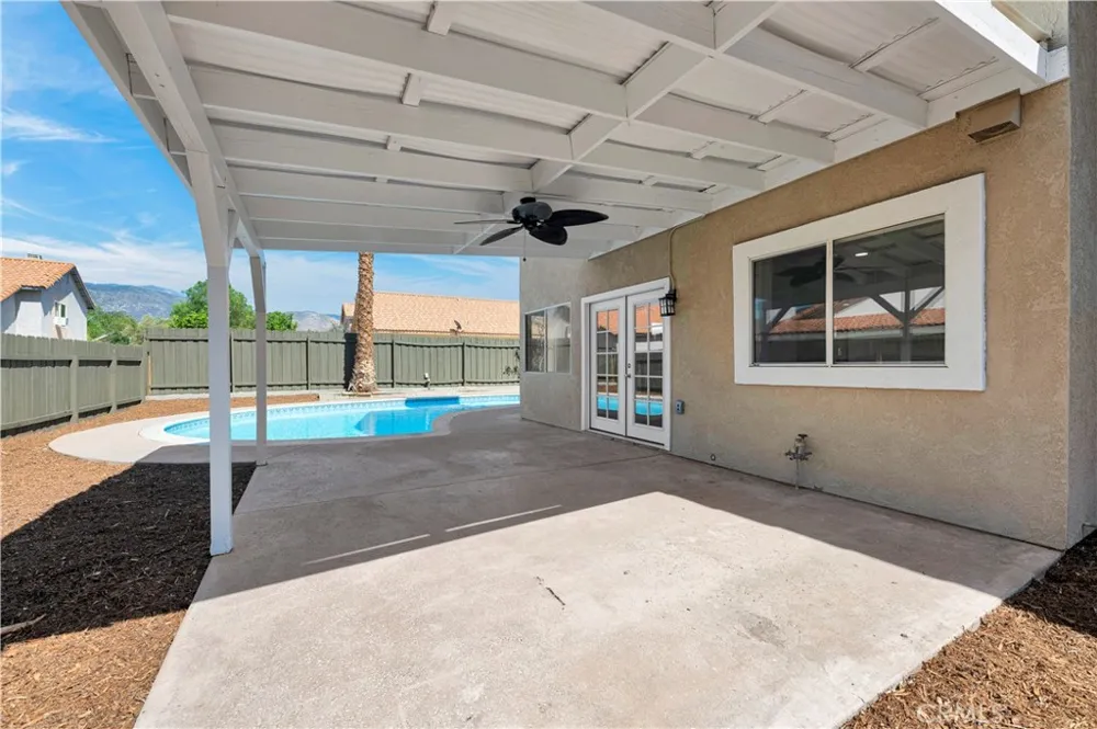 44332 Olive Hemet, CA 92544