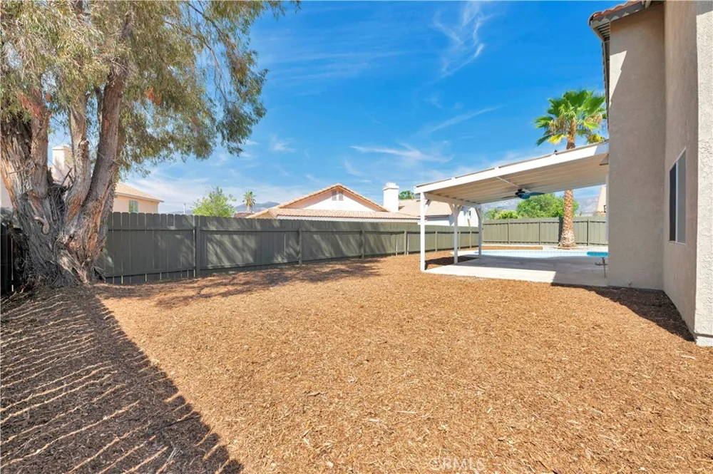 44332 Olive Hemet, CA 92544