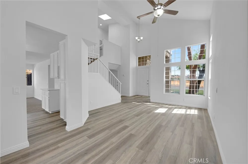 44332 Olive Hemet, CA 92544