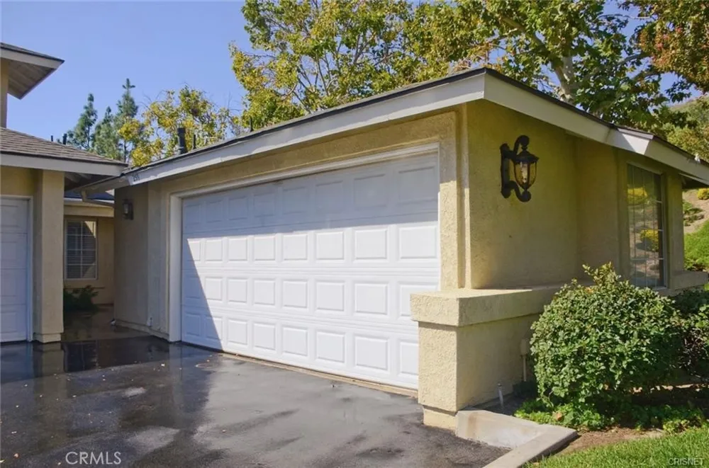 22919 Banyan Saugus, CA 91390