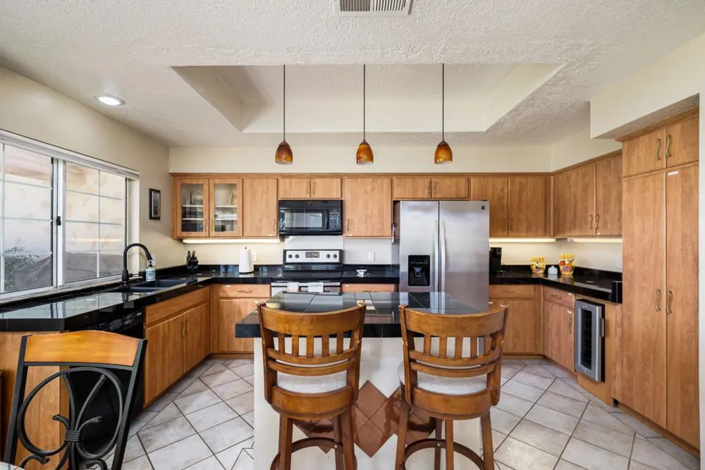 372 Muirfield Drive Palm Desert, CA 92211