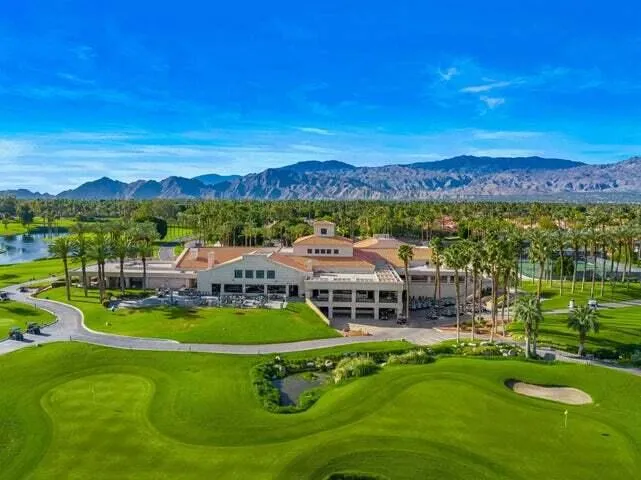 372 Muirfield Drive Palm Desert, CA 92211