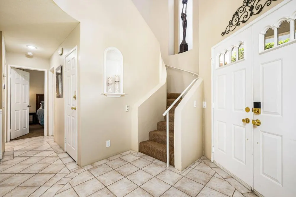 372 Muirfield Drive Palm Desert, CA 92211