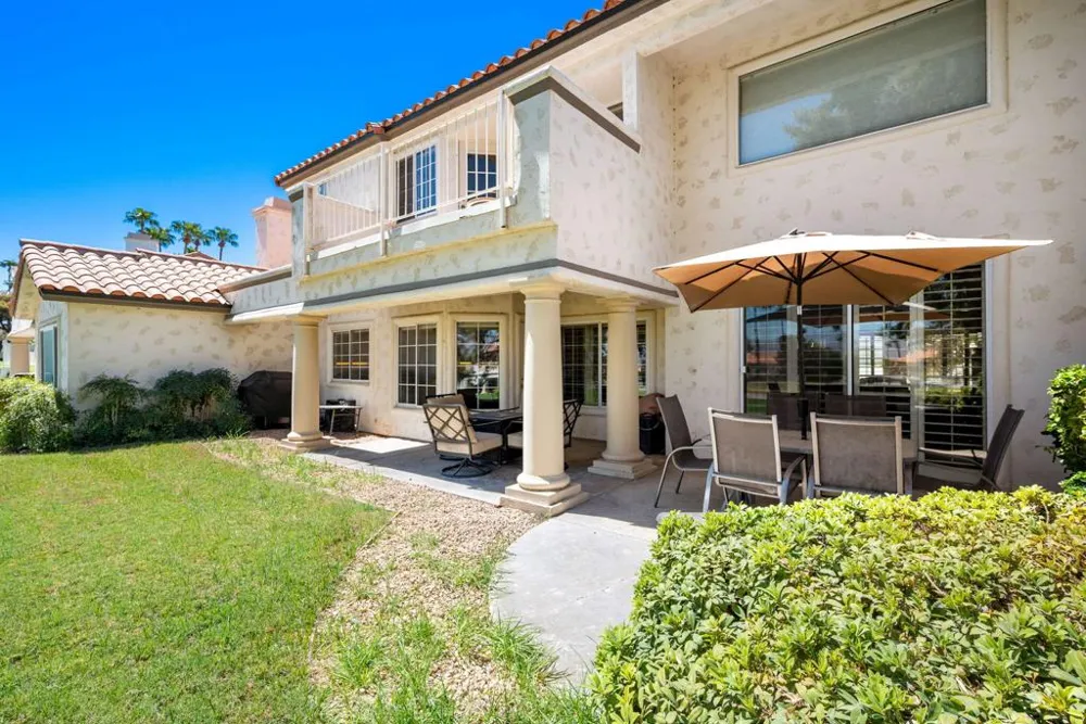 372 Muirfield Drive Palm Desert, CA 92211