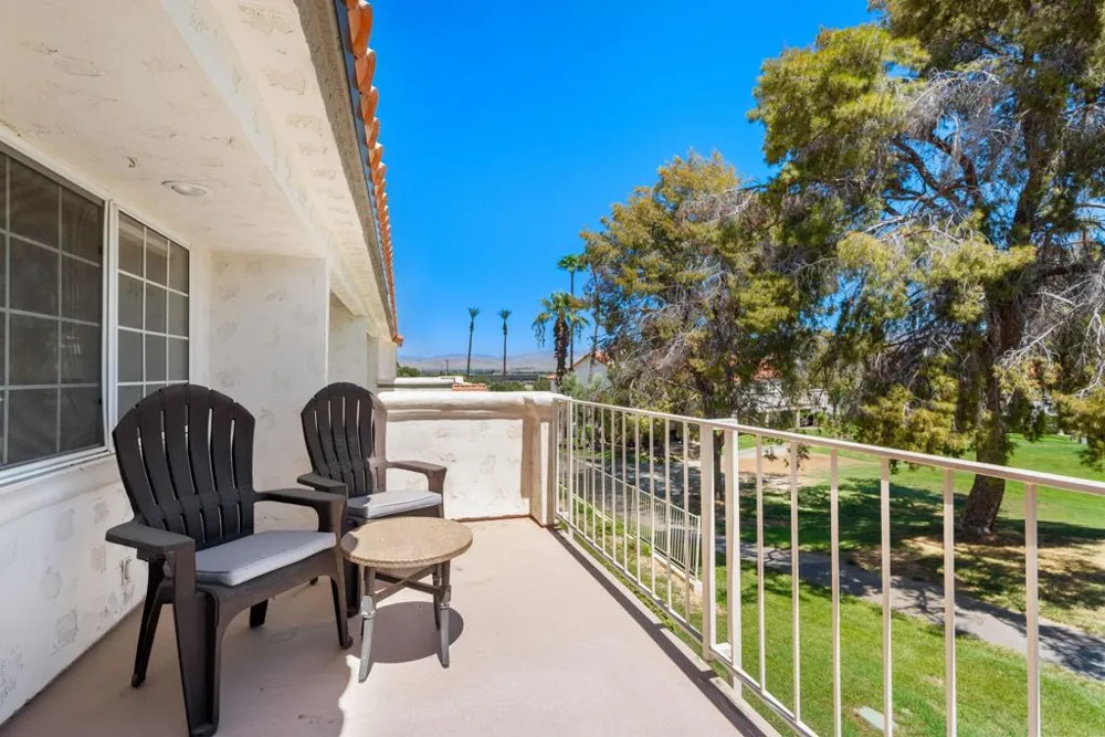 372 Muirfield Drive Palm Desert, CA 92211