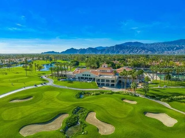 372 Muirfield Drive Palm Desert, CA 92211
