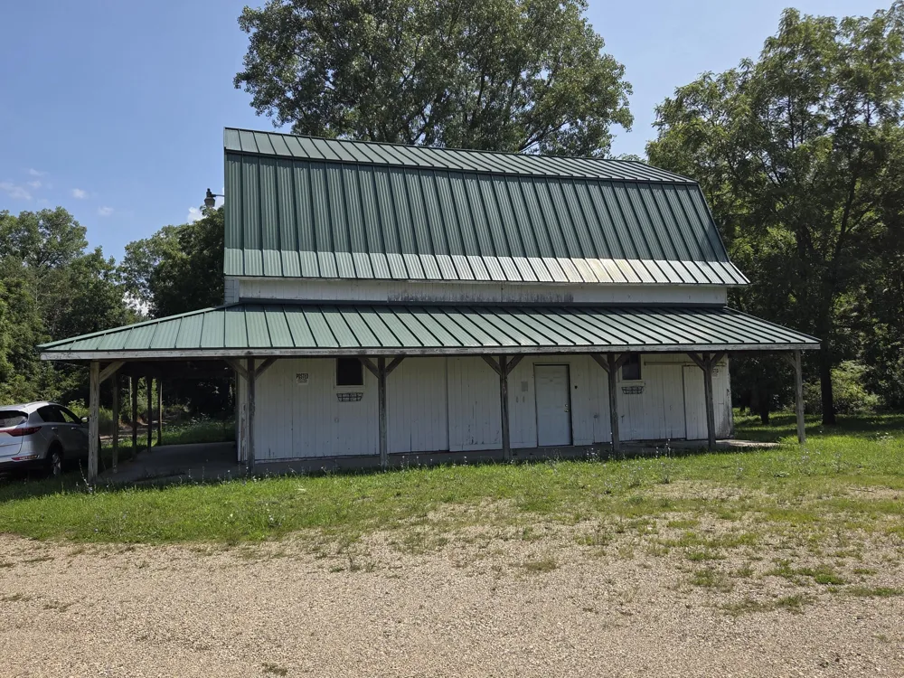 30369 M 40 Paw Paw, MI 49079