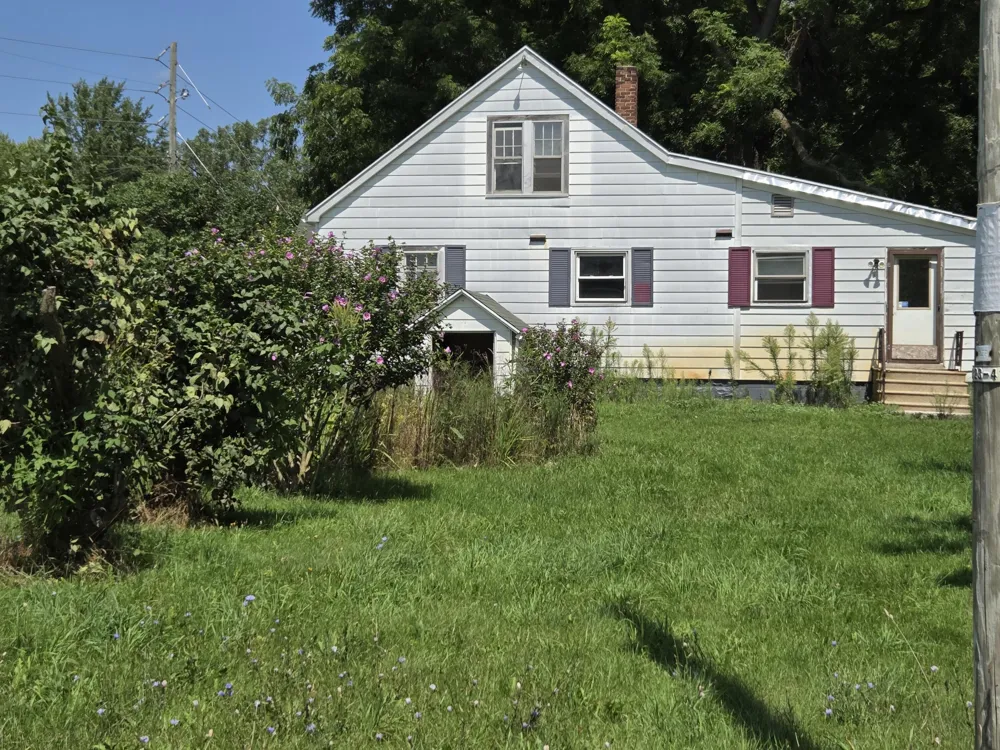 30369 M 40 Paw Paw, MI 49079