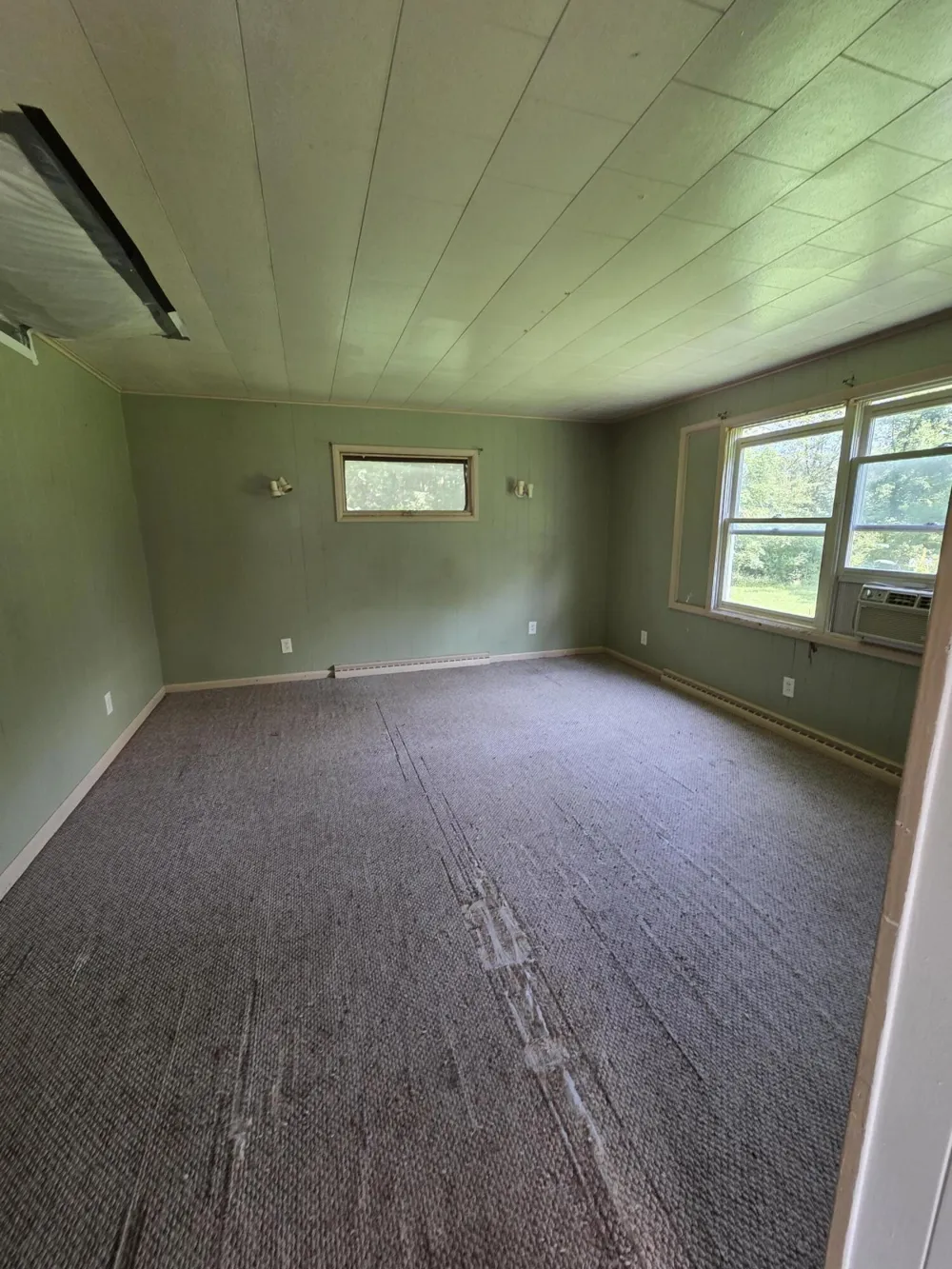 30369 M 40 Paw Paw, MI 49079