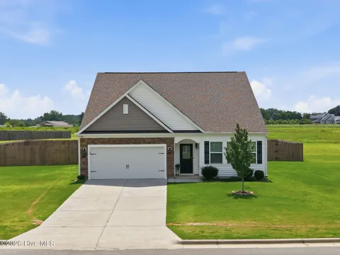 1828 Dakota Creek Drive