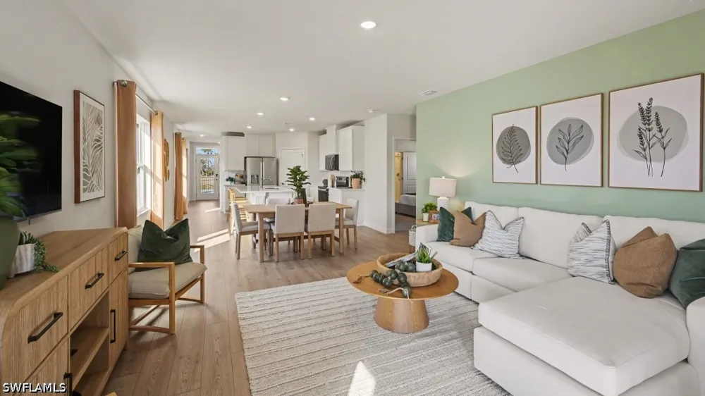 BROOKLANDS DRIVE Fort Myers, FL 33905