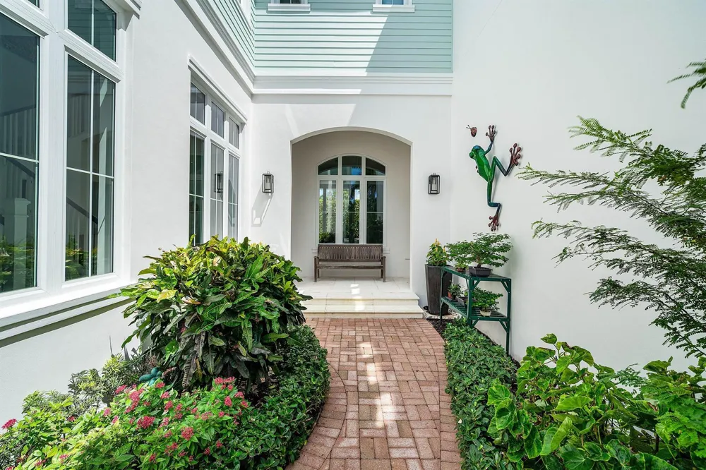 5 Adams Road Ocean Ridge, FL 33435