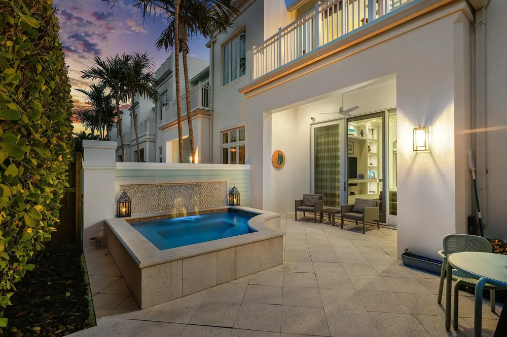 5 Adams Road Ocean Ridge, FL 33435
