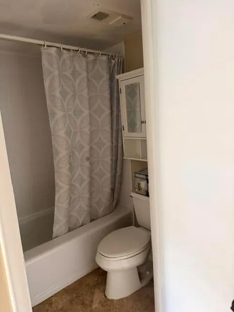 1035 LAKE SHORE DRIVE #103 Lake Park, FL 33403