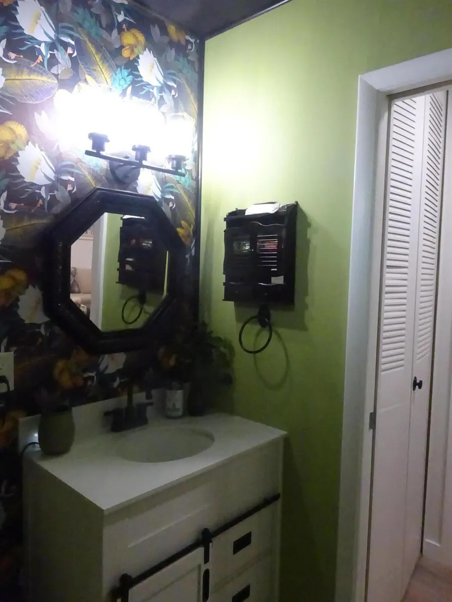 2864 CROSLEY DRIVE E #A West Palm Beach, FL 33415