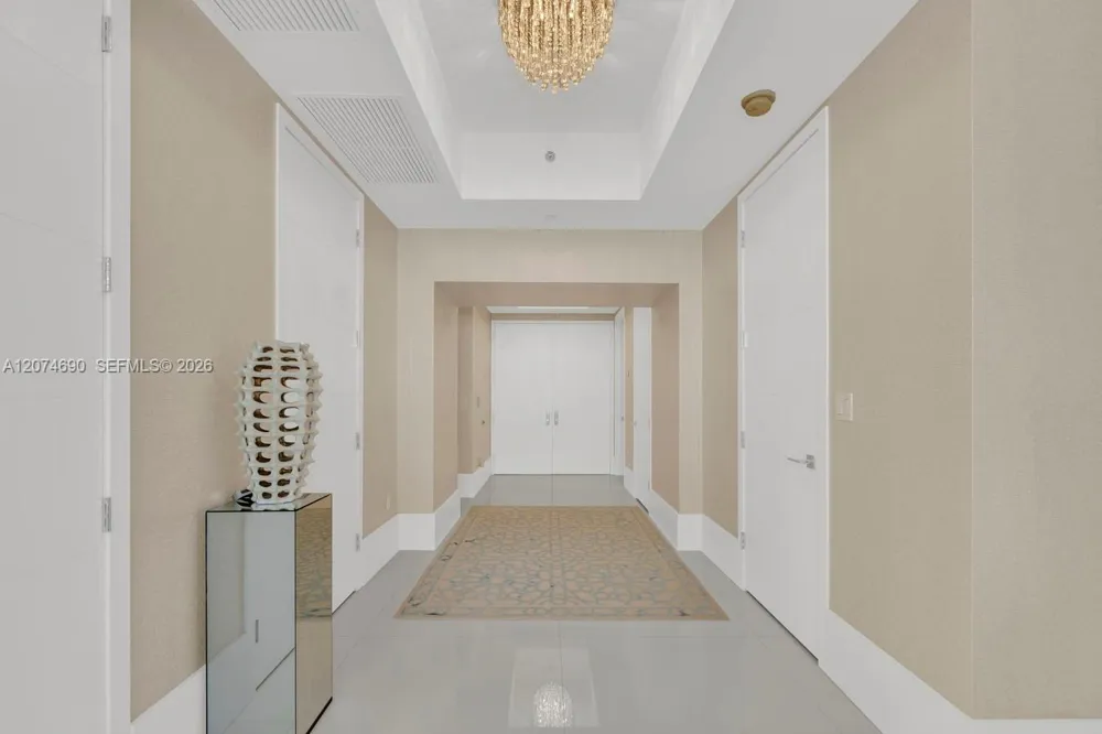 15811 Collins Ave #3001 Sunny Isles Beach, FL 33160