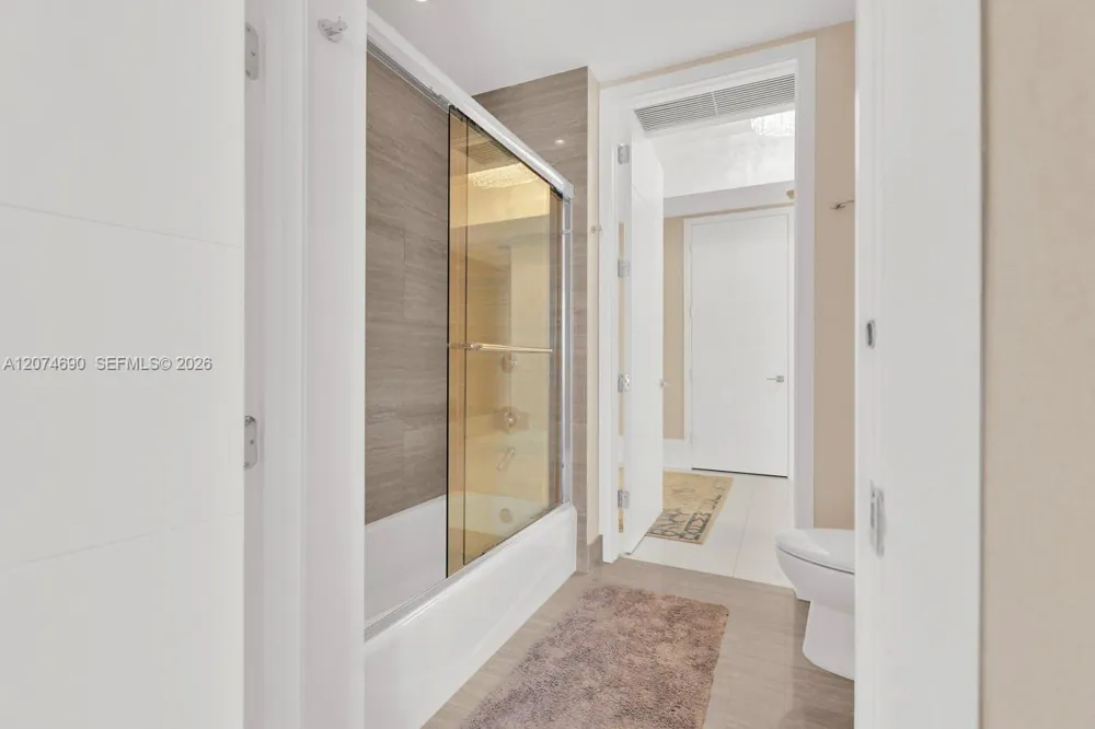 15811 Collins Ave #3001 Sunny Isles Beach, FL 33160