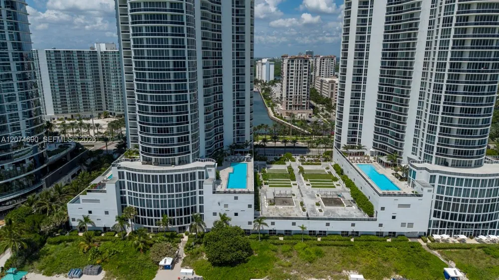 15811 Collins Ave #3001 Sunny Isles Beach, FL 33160