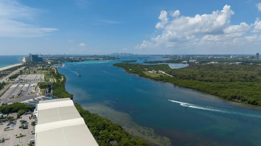 15811 Collins Ave #3001 Sunny Isles Beach, FL 33160