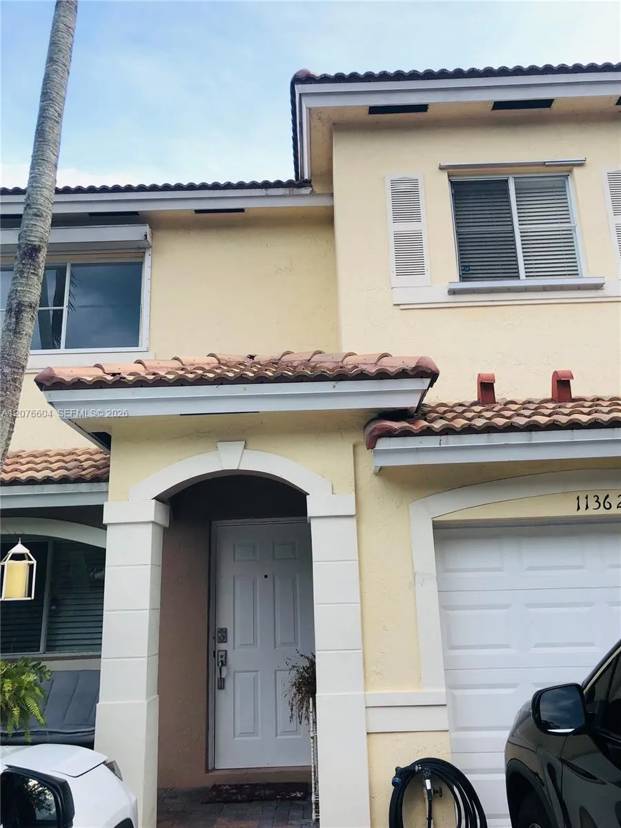 11362 NW 33rd St #11362 Sunrise, FL 33323