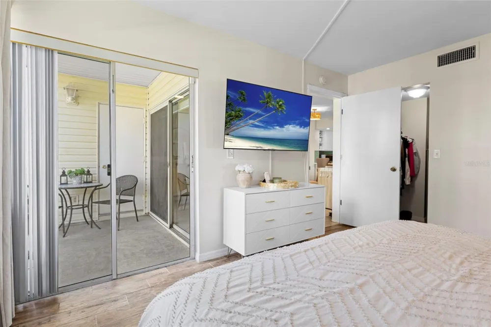 6915 STONES THROW CIRCLE #3104 St Petersburg, FL 33710