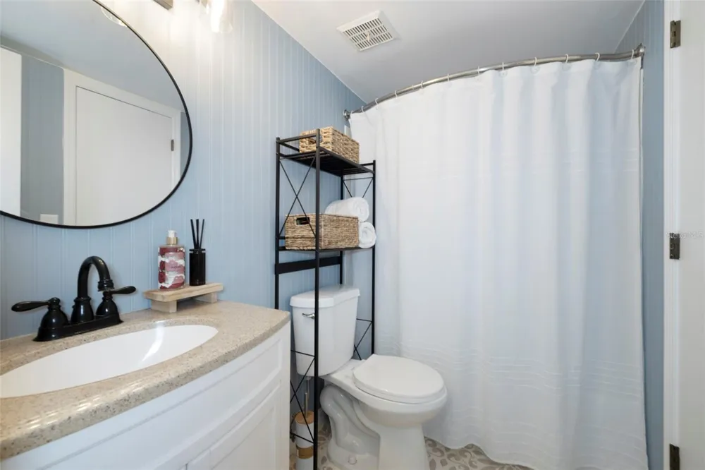 6915 STONES THROW CIRCLE #3104 St Petersburg, FL 33710