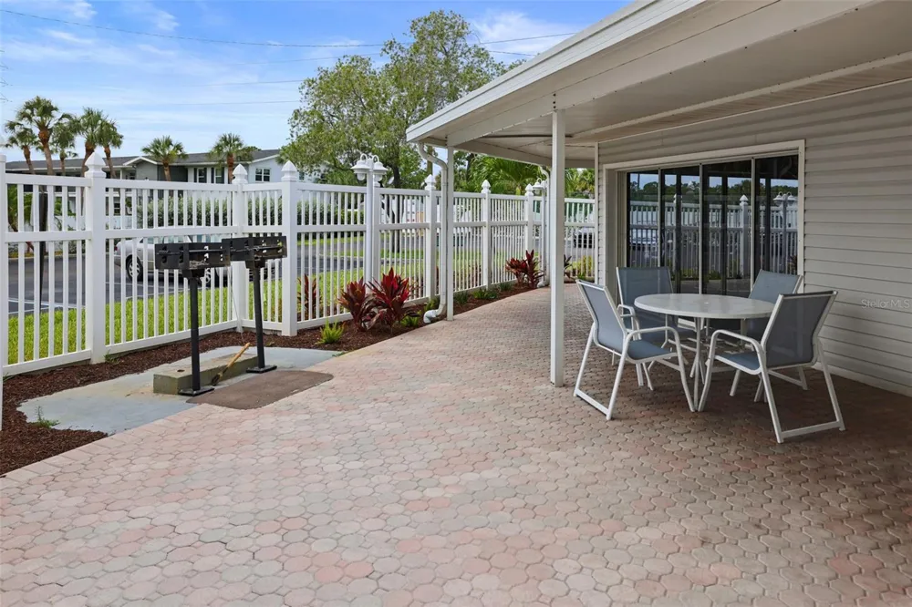 6915 STONES THROW CIRCLE #3104 St Petersburg, FL 33710