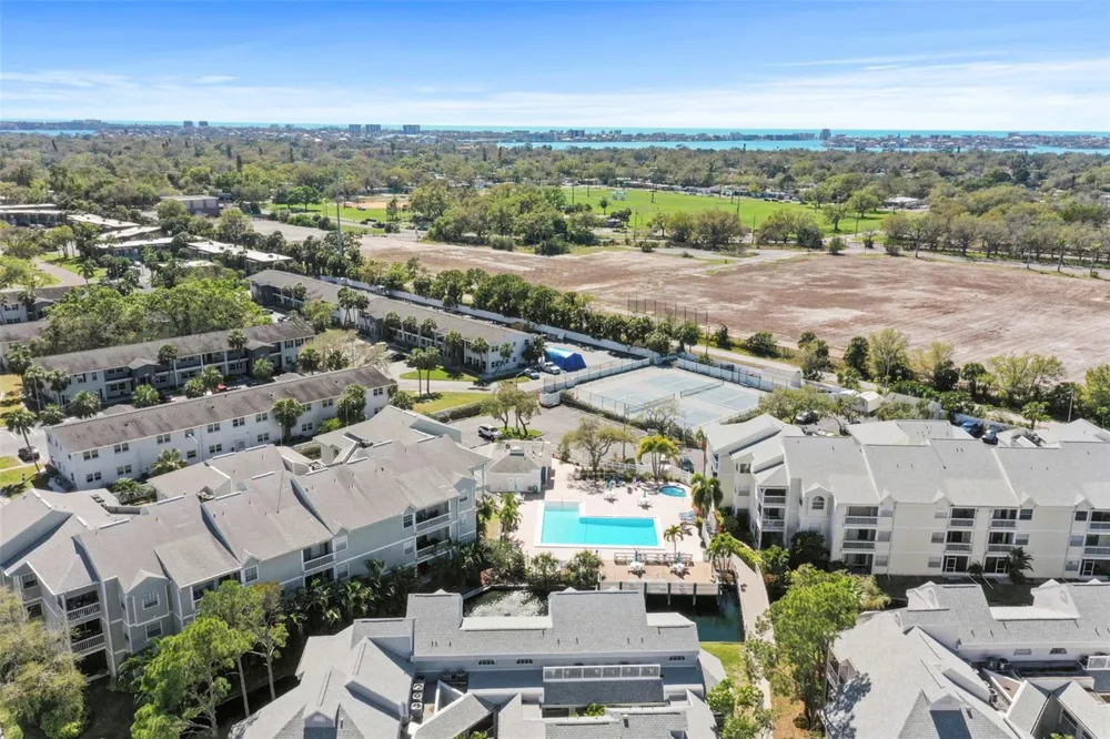 6915 STONES THROW CIRCLE #3104 St Petersburg, FL 33710