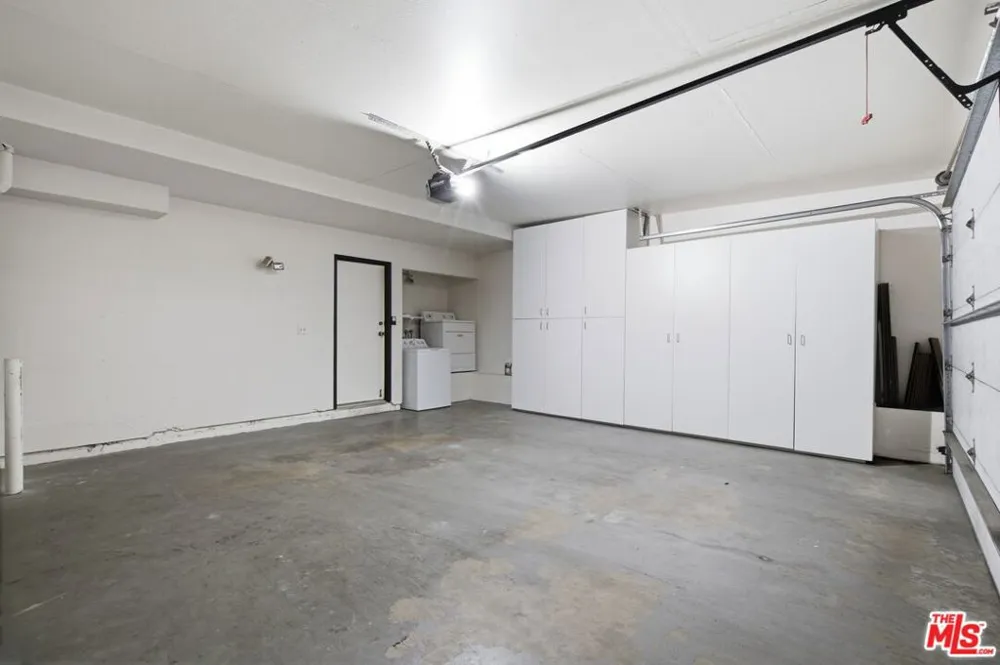 762 E Orange Grove Boulevard #3 Pasadena, CA 91104