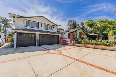 1836 Blazing Star Drive