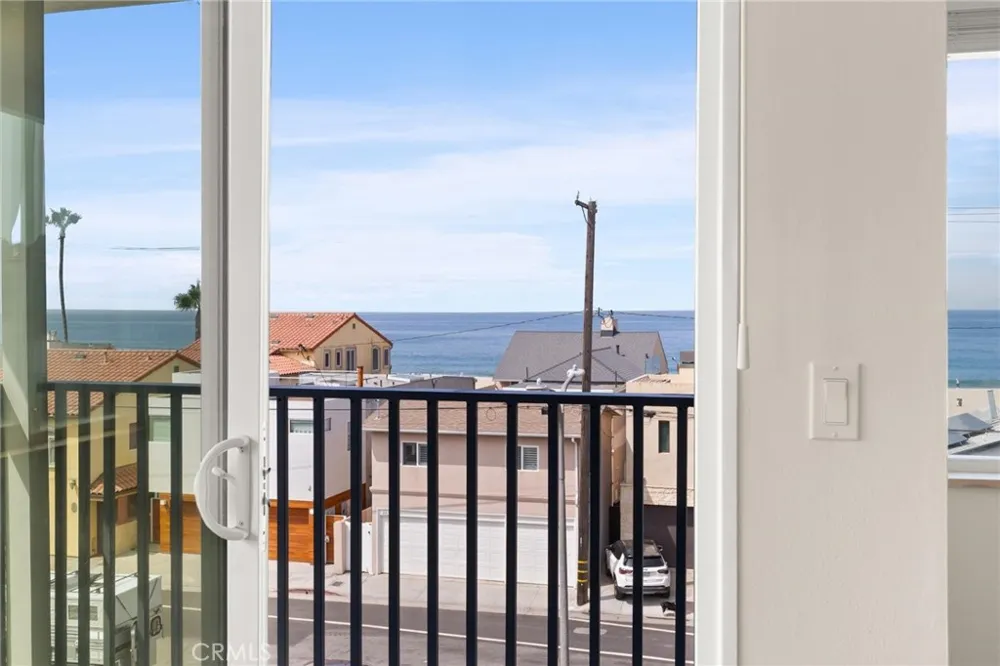 2640 Hermosa Avenue #6 Hermosa Beach, CA 90254