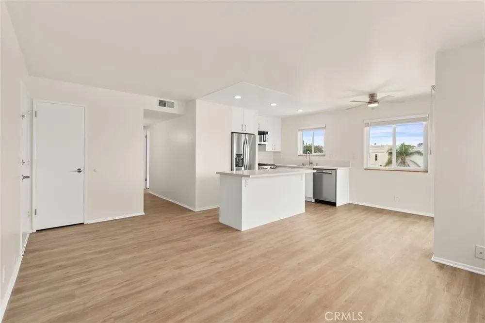 2640 Hermosa Avenue #6 Hermosa Beach, CA 90254