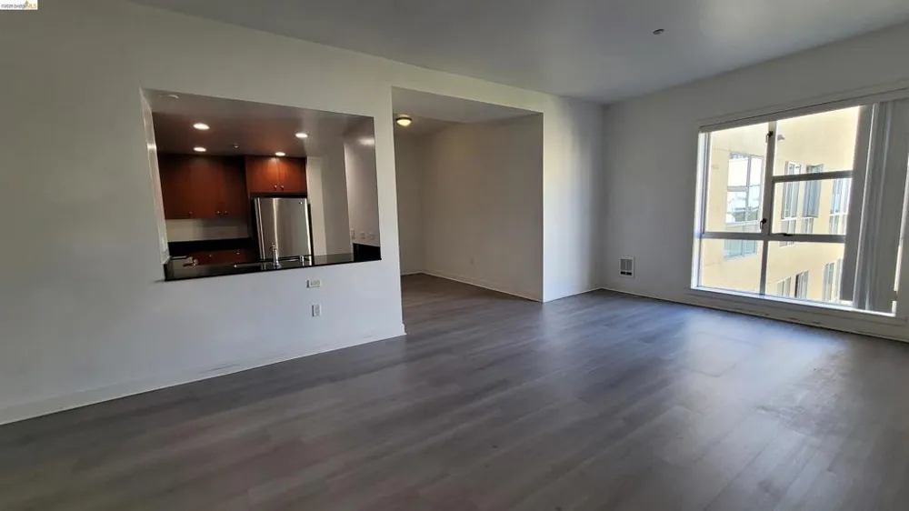 585 9Th St Oakland, CA 94607