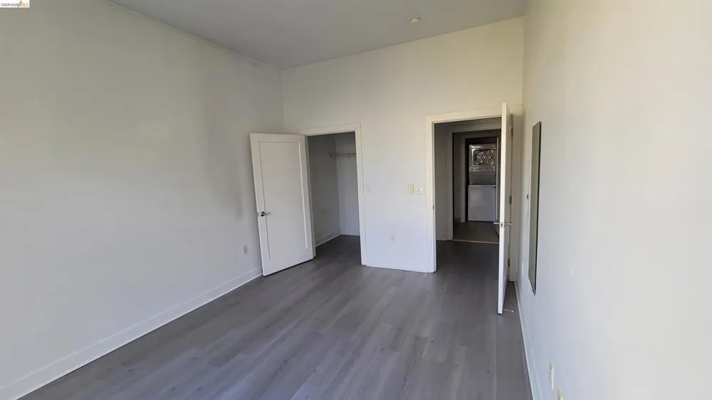 585 9Th St Oakland, CA 94607
