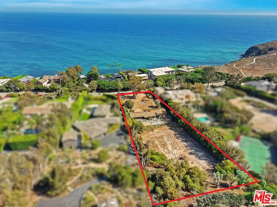 29135 Cliffside Drive Malibu, CA 90265