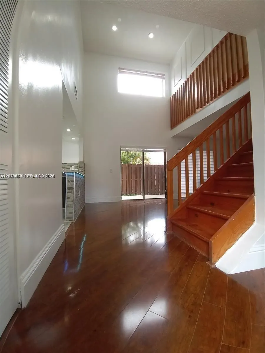 6533 NW 170th Ln #6533 Hialeah, FL 33015
