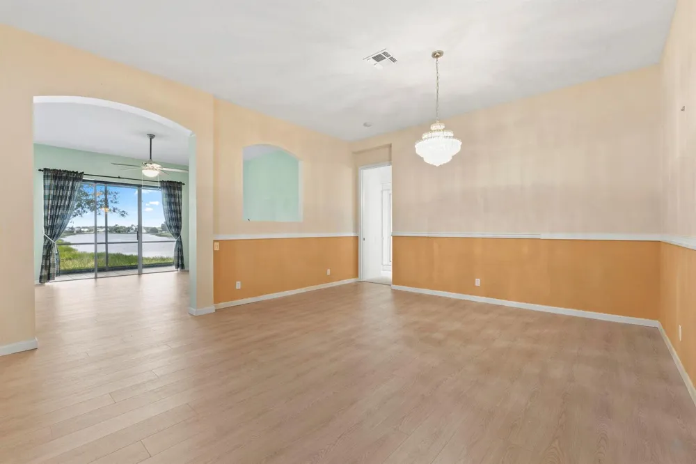 163 NW PLEASANT GROVE WAY Port St. Lucie, FL 34986